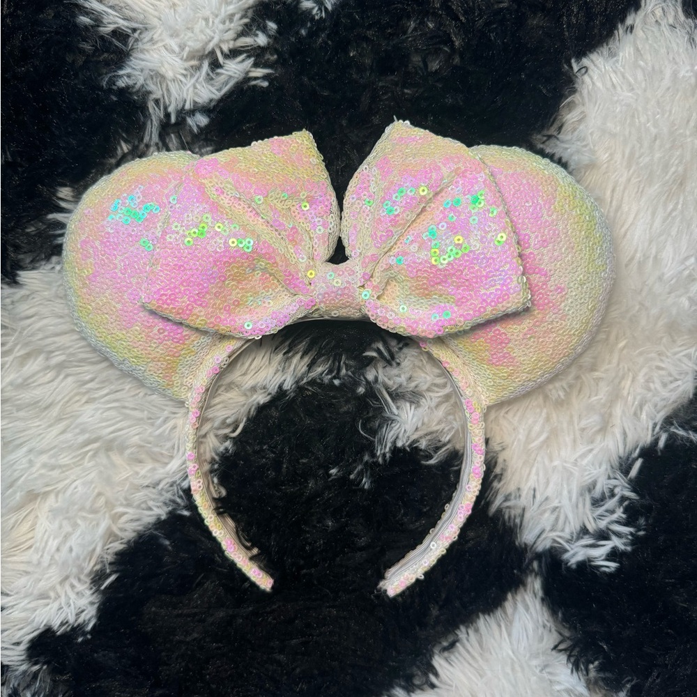 White Iridescent Minnie Ears